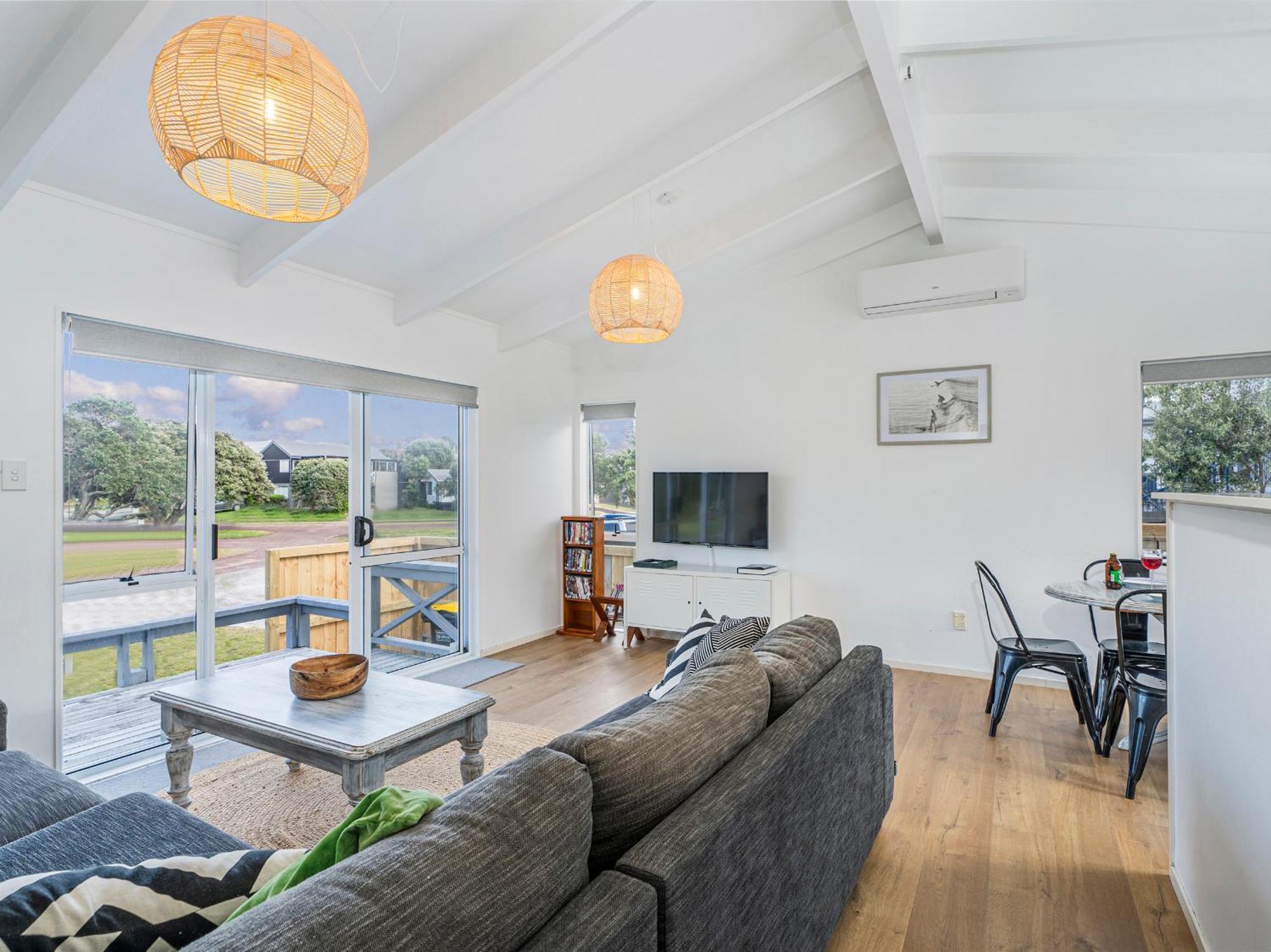 Retreat By The Beach - Pauanui Holiday Home المظهر الخارجي الصورة
